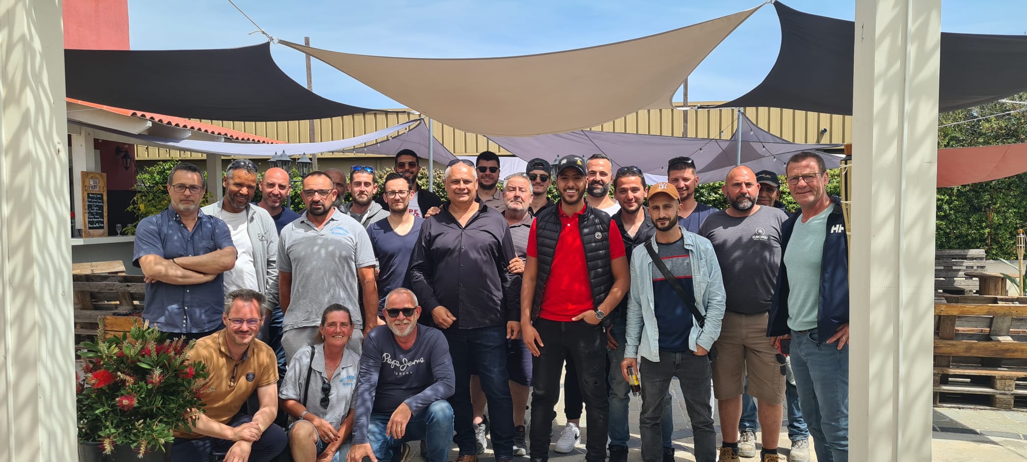 L'équipe d'ICR Artisans
